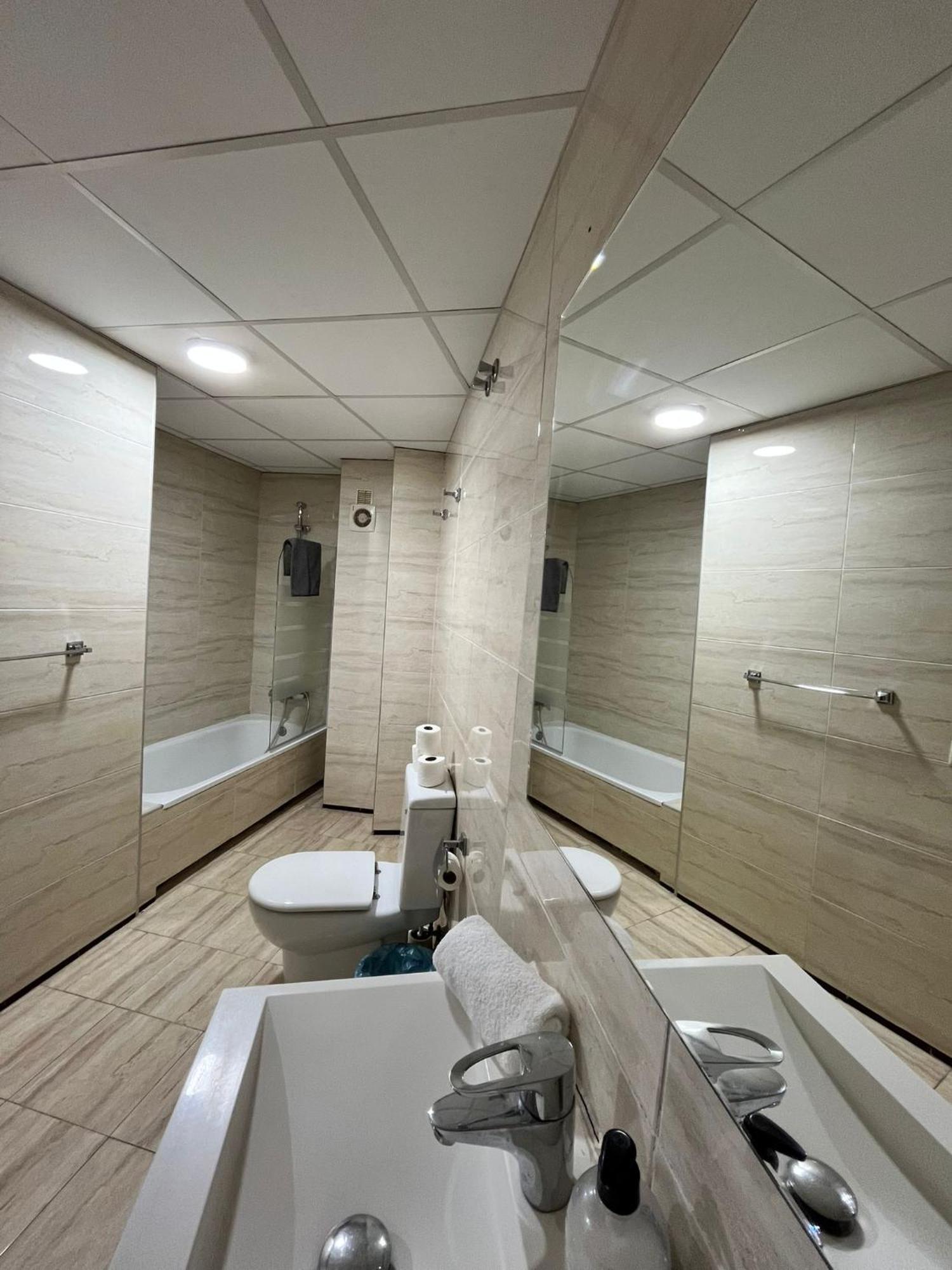 El Torcal Luxury Apartment With Free Parking 马拉加 外观 照片