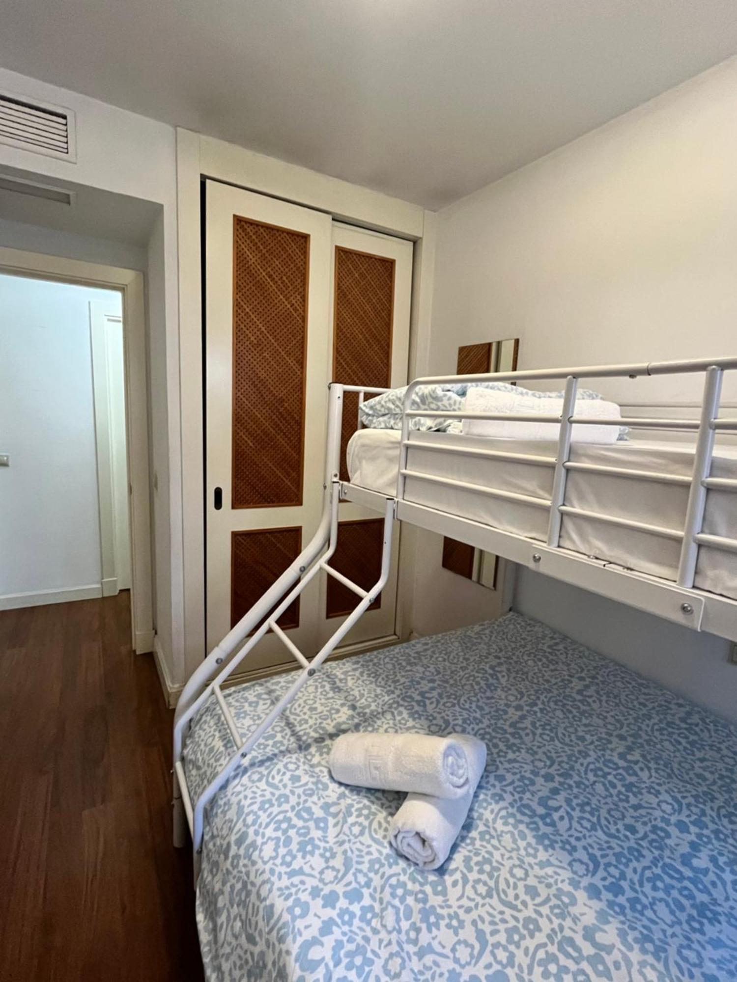 El Torcal Luxury Apartment With Free Parking 马拉加 外观 照片