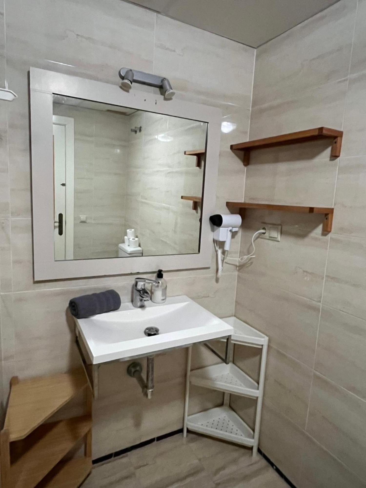 El Torcal Luxury Apartment With Free Parking 马拉加 外观 照片